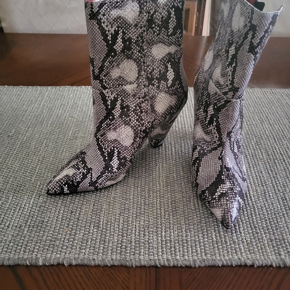 Boors - Picture 6 of 6